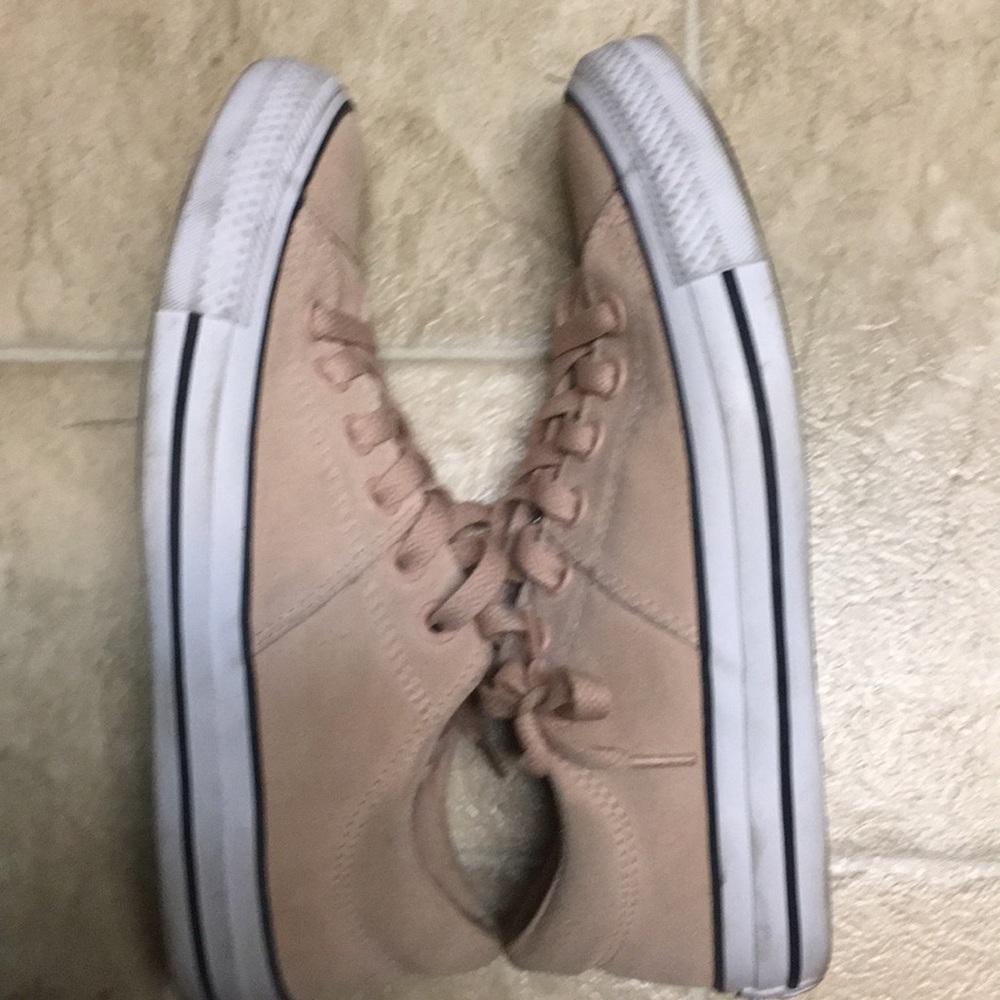 Pink suede converse - Picture 5 of 6